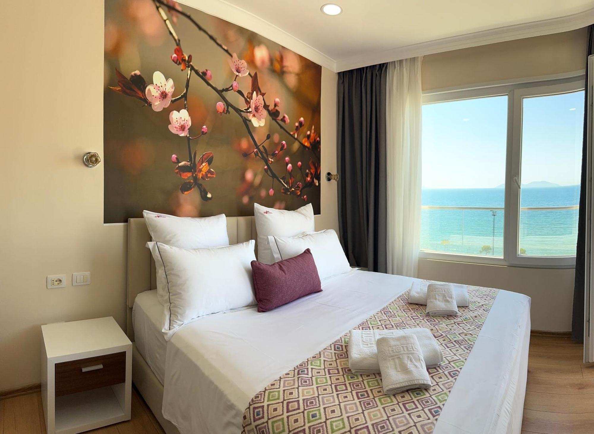 Vlorë Hotel Britania חדר תמונה