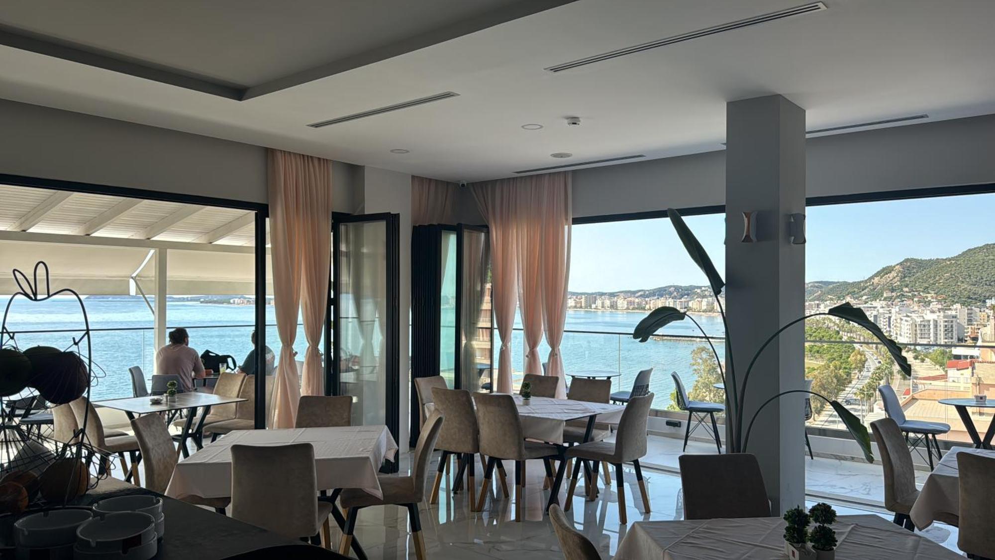 Vlorë Hotel Britania מראה חיצוני תמונה